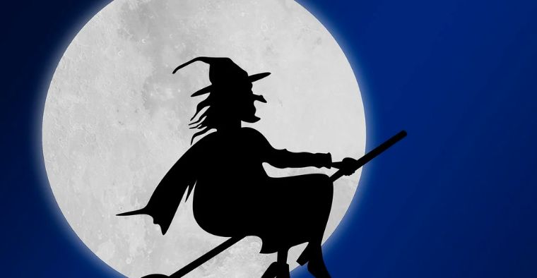 NEL CIELO STELLATO LA BEFANA VOLA